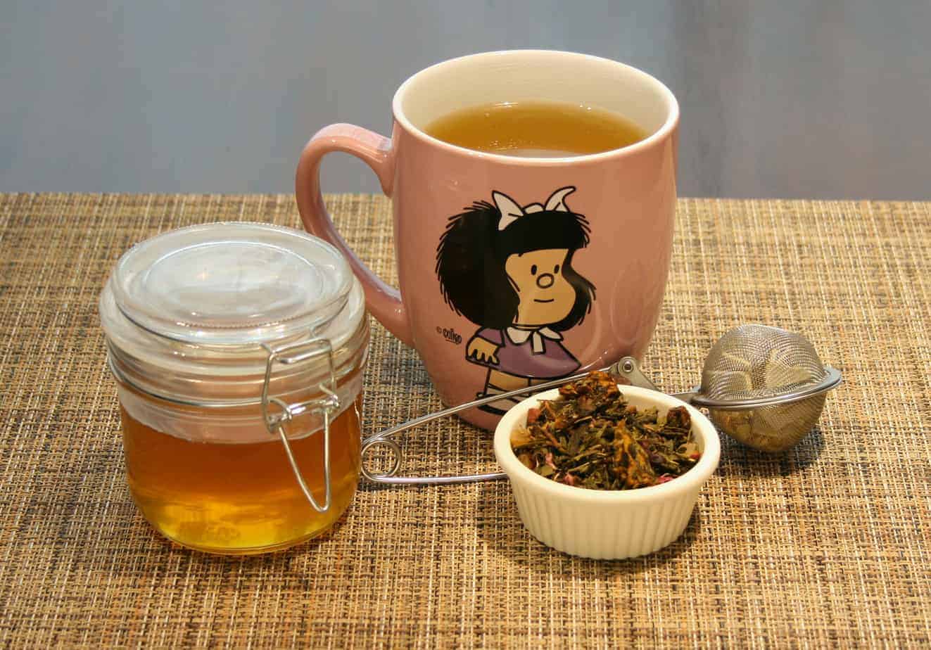 Tostado Coffee & Brunch on Instagram: NUEVA COLECCIÓN MAFALDA.🤩 ¡Nunca  dejes de ser niño! Consigue estas 2 tazas con alcancía coleccionables de  Mafalda en cualquiera de nuestras 2 sucursales por solo $250
